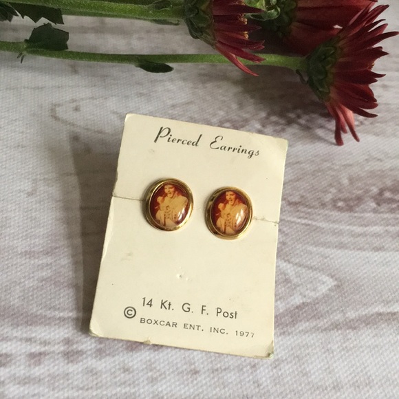 Box Car Ent. Inc. Jewelry - ✨Vintage Elvis 14 Kt. G. F.Post B.C.Ent.Inc.1977✨
